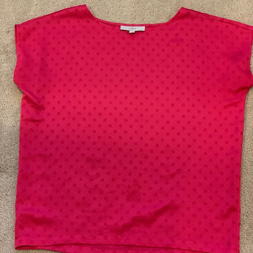 Pink cap sleeved blouse